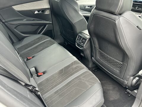 Peugeot 3008 1.5 BlueHDi GT Premium 5dr EAT8 32