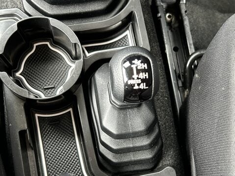 Suzuki Jimny 1.5 SZ4 ALLGRIP 3dr 26