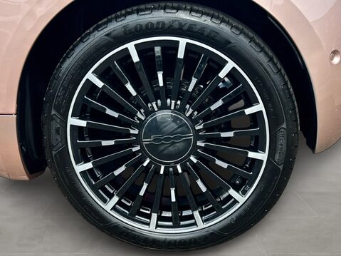 Fiat 500 87kW La Prima 42kWh 2dr Auto 16