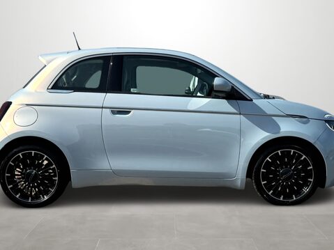 Fiat 500 87kW La Prima 42kWh 3dr Auto 11