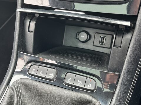Vauxhall Grandland X 1.2 Turbo Elite Nav 5dr 30