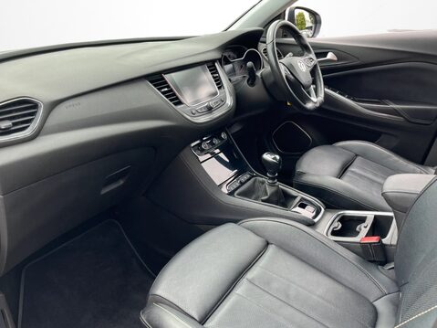 Vauxhall Grandland X 1.2 Turbo Elite Nav 5dr 2