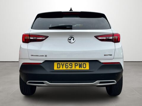 Vauxhall Grandland X 1.2 Turbo Elite Nav 5dr 8