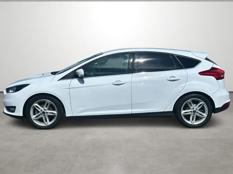 Ford Focus 1.0 EcoBoost 125 Titanium 5dr 8