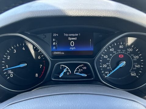 Ford Focus 1.0 EcoBoost 125 Titanium 5dr 22