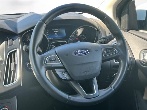 Ford Focus 1.0 EcoBoost 125 Titanium 5dr 18