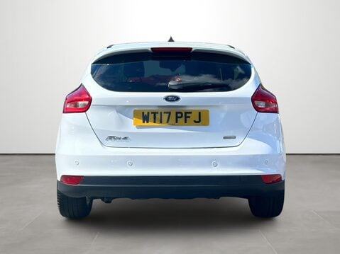 Ford Focus 1.0 EcoBoost 125 Titanium 5dr 9