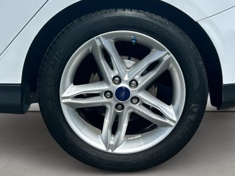 Ford Focus 1.0 EcoBoost 125 Titanium 5dr 15
