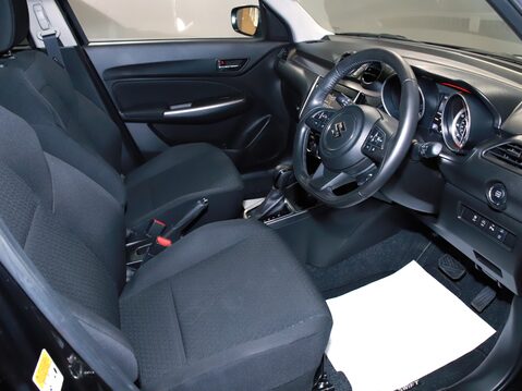 Suzuki Swift 1.2 Dualjet 83 12V Hybrid SZ5 5dr Auto 18