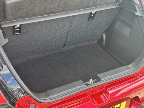 Suzuki Swift 1.2 Mild Hybrid Motion 5dr 39