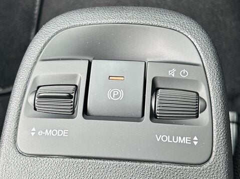 Fiat 500 87kW La Prima 42kWh 3dr Auto 27