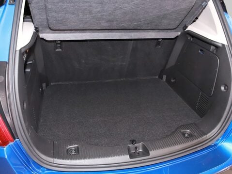 Vauxhall Mokka X 1.4T Elite Nav 5dr Auto 33