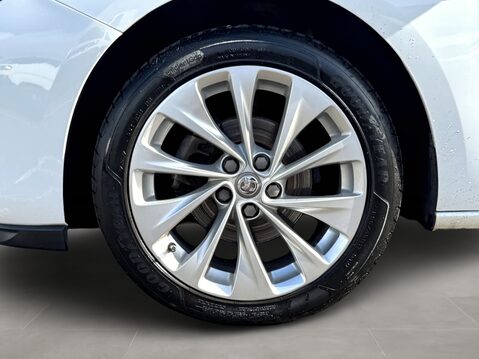 Vauxhall Astra 1.4T 16V 150 SE 5dr 14