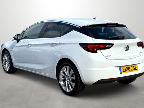 Vauxhall Astra 1.4T 16V 150 SE 5dr 3