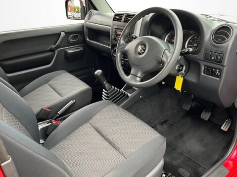 Suzuki Jimny 1.3 VVT SZ3 3dr 13