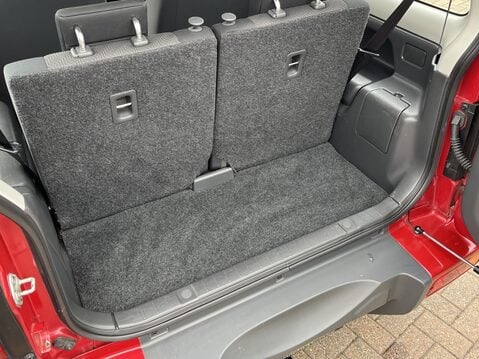 Suzuki Jimny 1.3 VVT SZ3 3dr 26