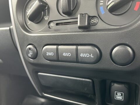 Suzuki Jimny 1.3 VVT SZ3 3dr 22