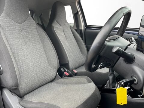 Citroen C1 1.2 PureTech Flair 3dr 14