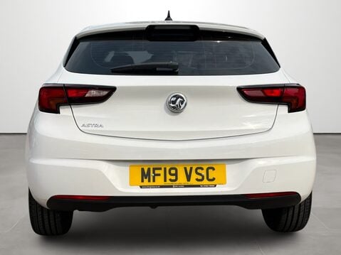 Vauxhall Astra 1.4T 16V 150 Elite Nav 5dr 8