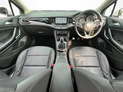 Vauxhall Astra 1.4T 16V 150 Elite Nav 5dr 16
