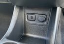 Vauxhall Viva 1.0 ecoFLEX SE 5dr [A/C] 27