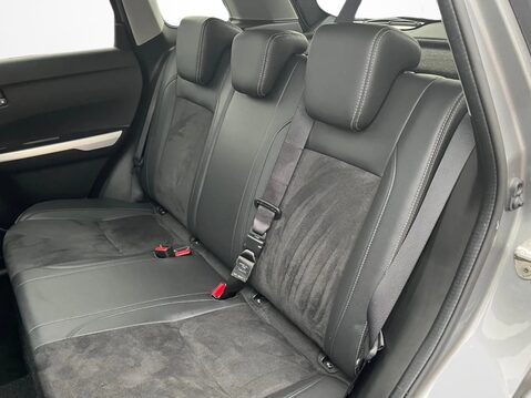 Suzuki Vitara 1.6 DDiS SZ5 ALLGRIP [Rugged Pack] 5dr 36