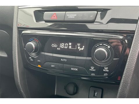 Suzuki Vitara 1.6 DDiS SZ5 ALLGRIP [Rugged Pack] 5dr 33