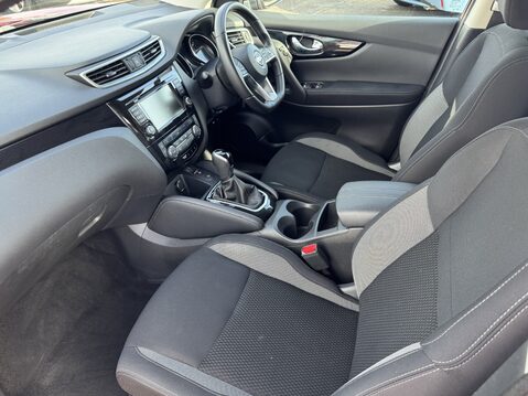 Nissan Qashqai 1.3 DiG-T 160 Acenta Premium 5dr DCT 2