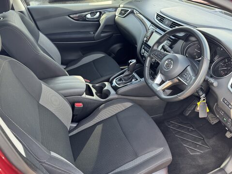 Nissan Qashqai 1.3 DiG-T 160 Acenta Premium 5dr DCT 20