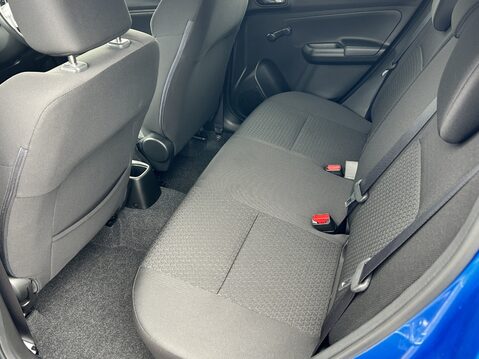 Suzuki Swift 1.2 Dualjet Attitude 5dr 30