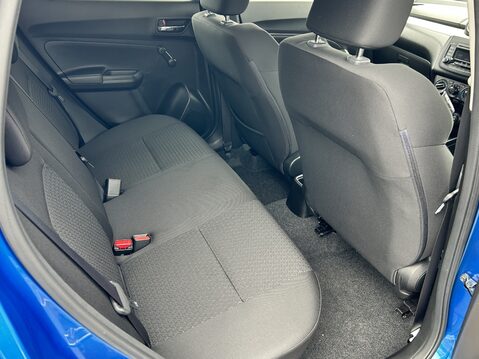 Suzuki Swift 1.2 Dualjet Attitude 5dr 28