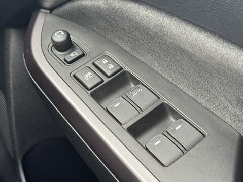 Suzuki Vitara 1.4 Boosterjet 48V Hybrid SZ5 5dr 30