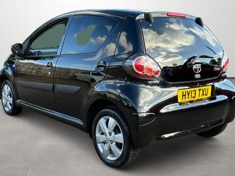 Toyota Aygo 1.0 VVT-i Fire 5dr [AC] 3