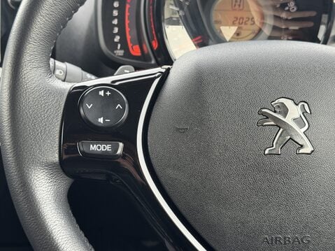 Peugeot 108 1.0 72 Allure 5dr 2-Tronic 27