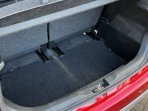Suzuki Ignis 1.2 Dualjet 12V Hybrid SZ-T 5dr 32