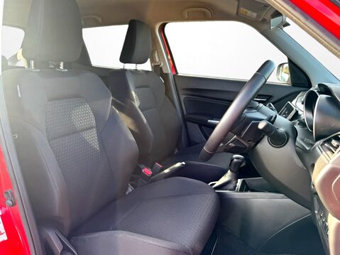 Suzuki Swift 1.2 Dualjet 83 12V Hybrid SZ5 5dr Auto 18