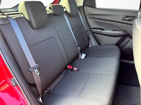 Suzuki Swift 1.2 Dualjet 83 12V Hybrid SZ5 5dr Auto 35