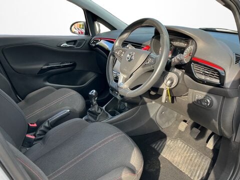 Vauxhall Corsa 1.4 SRi Vx-line Nav Black 5dr 15