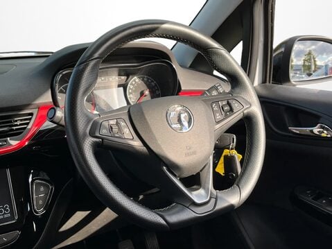 Vauxhall Corsa 1.4 SRi Vx-line Nav Black 5dr 17
