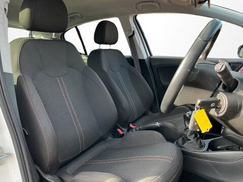 Vauxhall Corsa 1.4 SRi Vx-line Nav Black 5dr 14