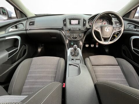 Vauxhall Insignia 1.8i VVT SRi 5dr 17