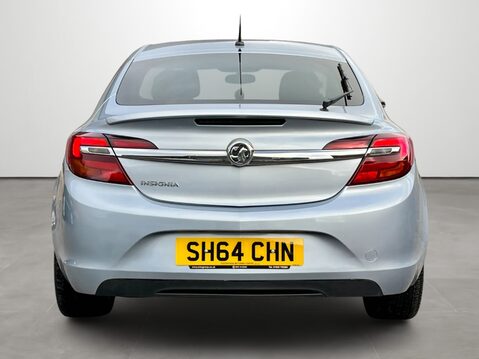 Vauxhall Insignia 1.8i VVT SRi 5dr 9