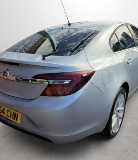 Vauxhall Insignia 1.8i VVT SRi 5dr
