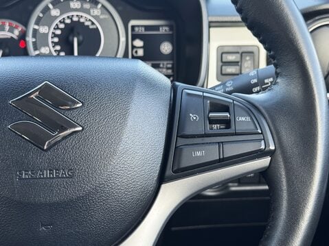 Suzuki Ignis 1.2 Dualjet SHVS SZ5 ALLGRIP 5dr 28