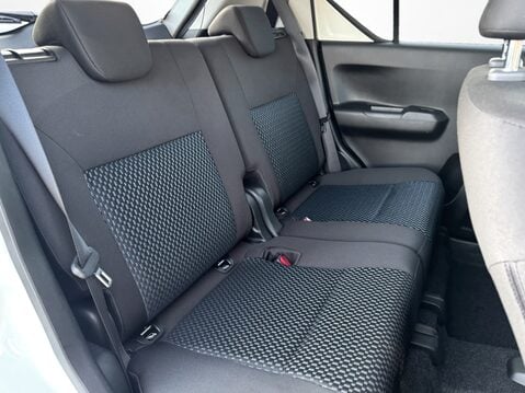 Suzuki Ignis 1.2 Dualjet SHVS SZ5 ALLGRIP 5dr 32