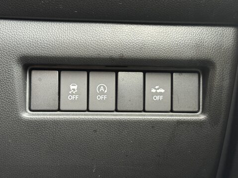 Suzuki Swift 1.2 Dualjet 83 12V Hybrid SZ-L 5dr 30