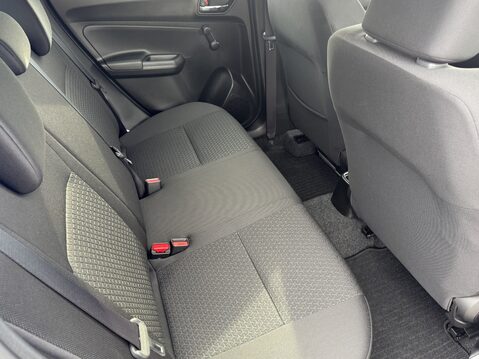 Suzuki Swift 1.2 Dualjet 83 12V Hybrid SZ-L 5dr 32