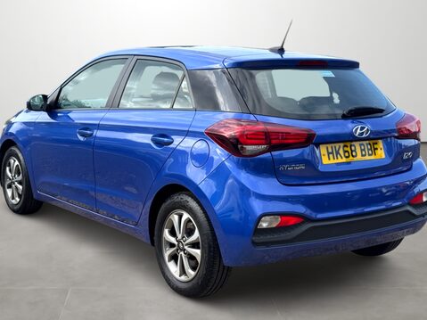 Hyundai i20 1.2 MPi SE 5dr 3