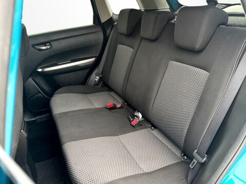 Suzuki Vitara 1.0 Boosterjet SZ-T 5dr Auto 35