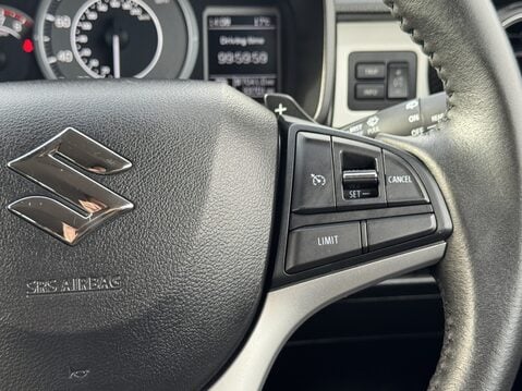 Suzuki Ignis 1.2 Dualjet 12V Hybrid SZ5 5dr CVT 27